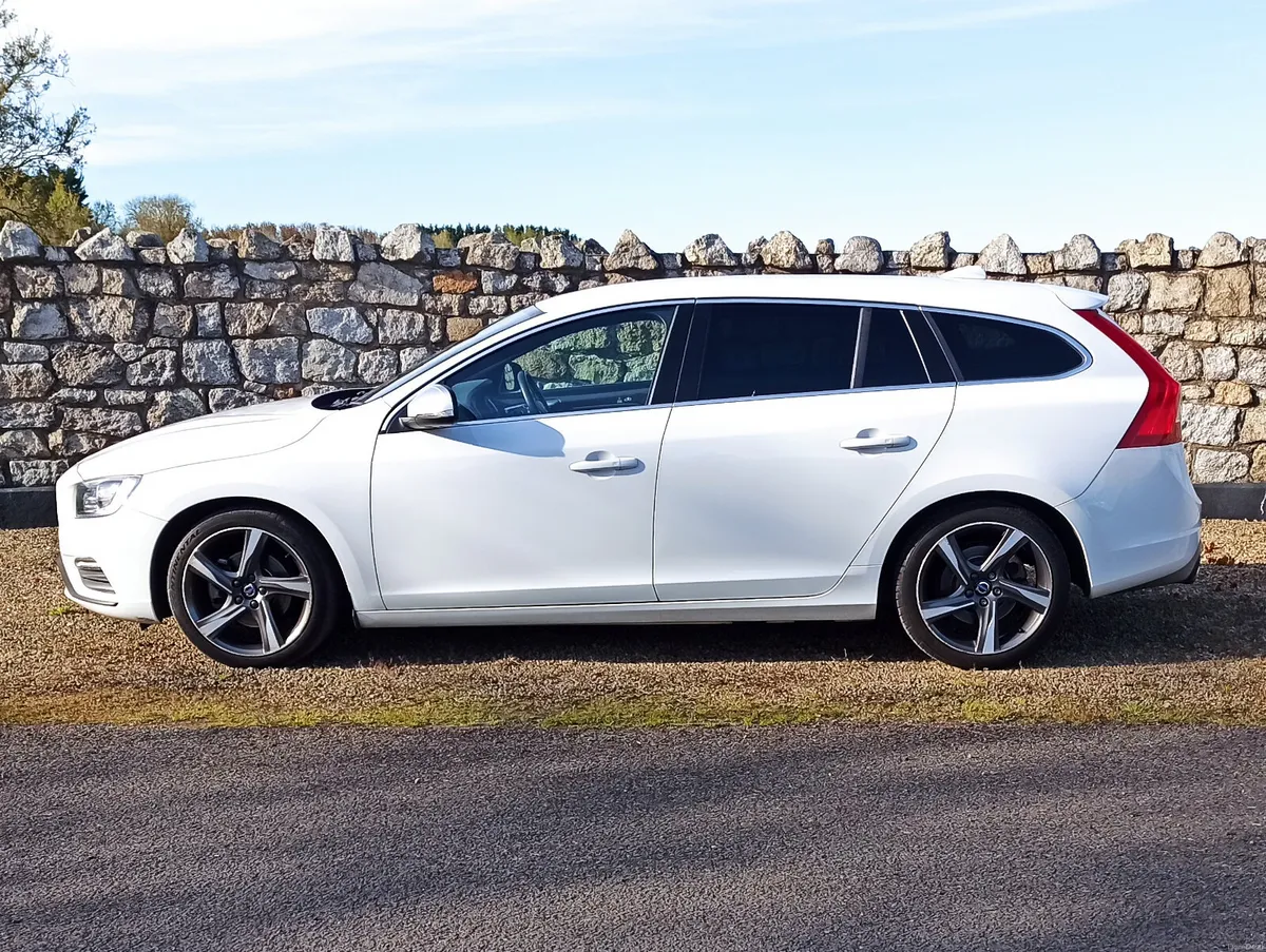 2015 Volvo V60 D4 R-Design Auto • 69,000km - Image 4