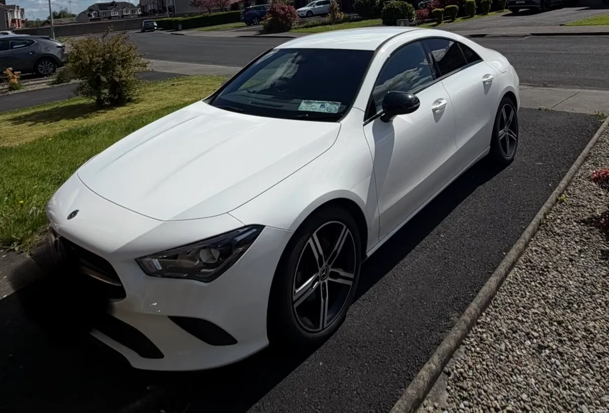 Mercedes-Benz CLA progressive with night pack - Image 4