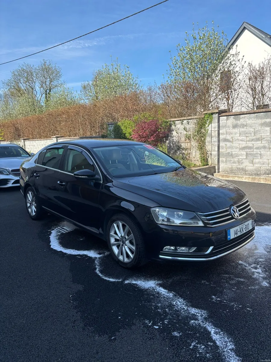 Volkswagen Passat 2014 - Image 1