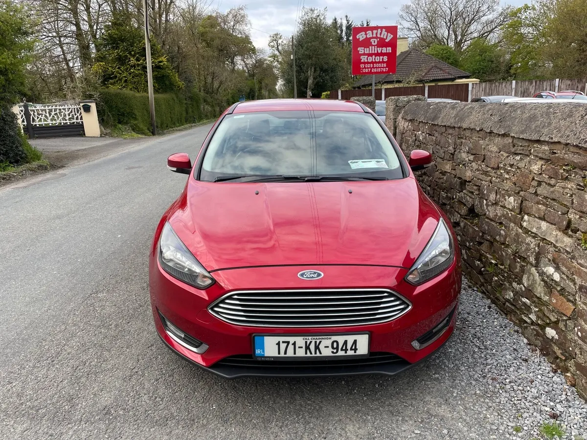 Ford Focus Saloon 1.5 D 2017 - Image 2