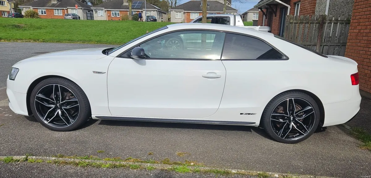 Audi A5 S Line Black Edition Quattro Auto - Image 4