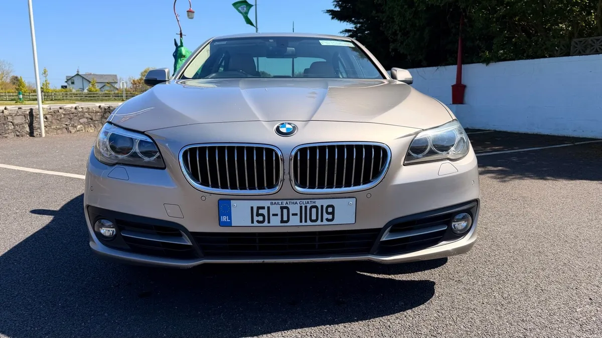BMW 520D LCI F10 SE 2015 FULLY SERVICED, 2 KEYS - Image 2