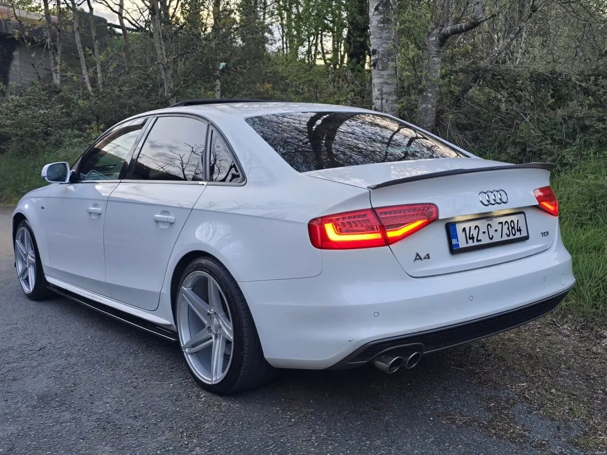 2014 AUDI A4 S-LINE BLACK EDITION STYLING - Image 4