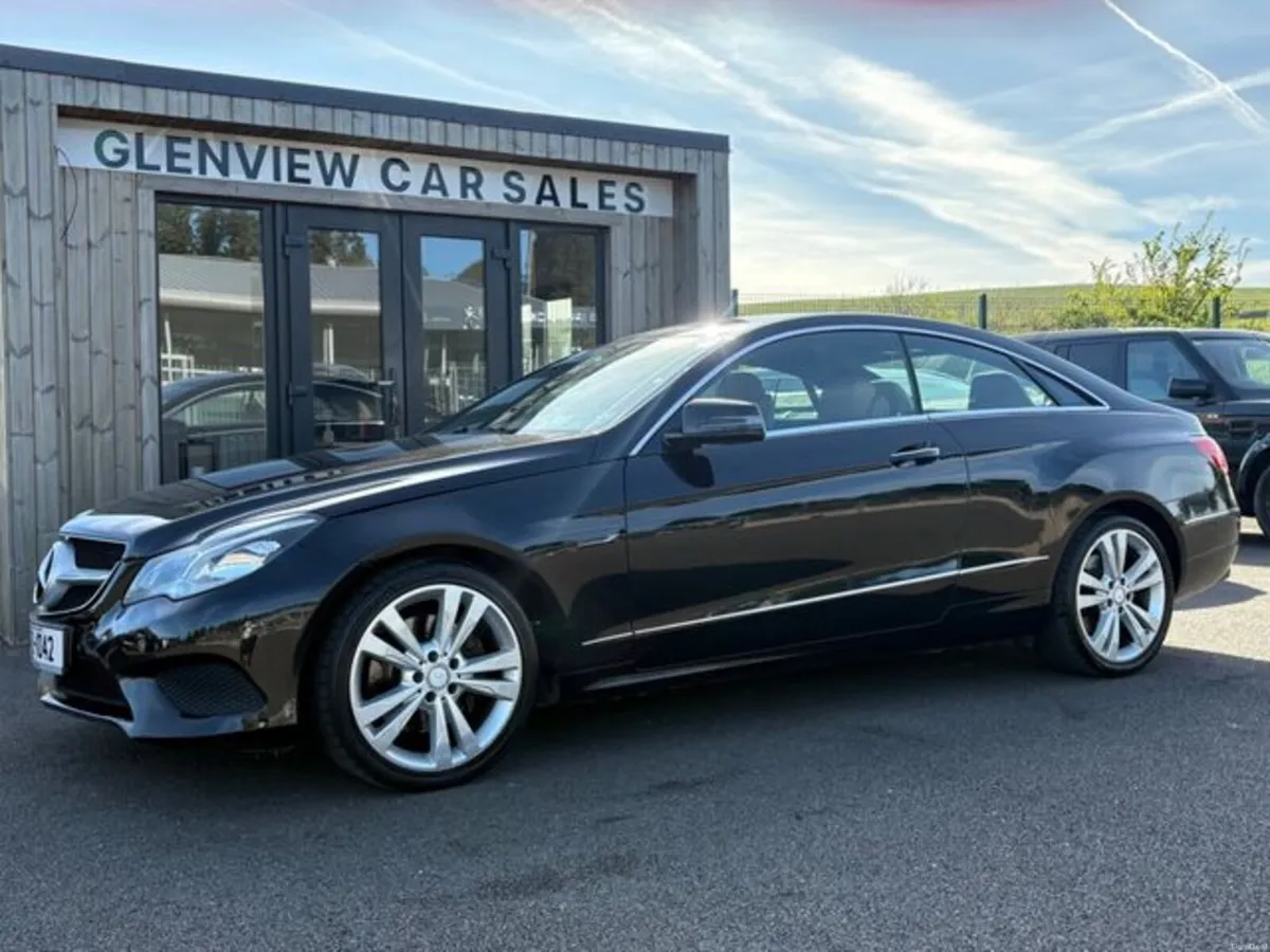 Mercedes-Benz E-Class E220 - IMMACULATE - Image 3