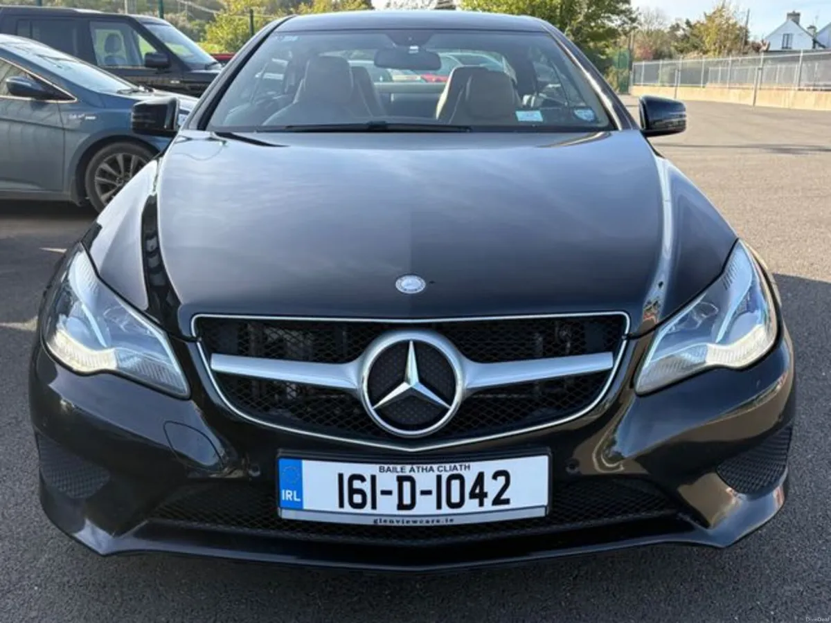 Mercedes-Benz E-Class E220 - IMMACULATE - Image 2