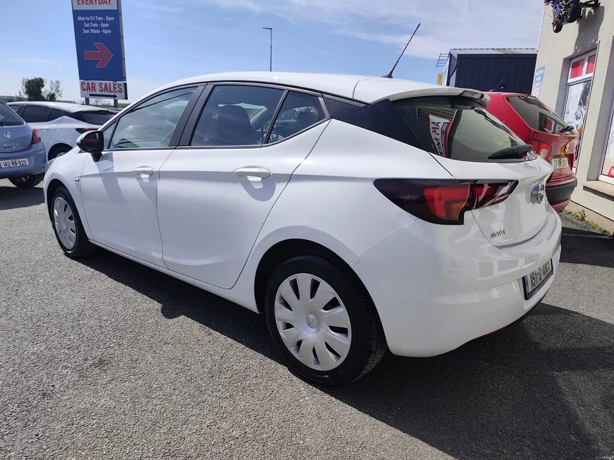 Opel Astra 2016 1.0 Pertol Perfect 2 Years Nct !!! - Image 2