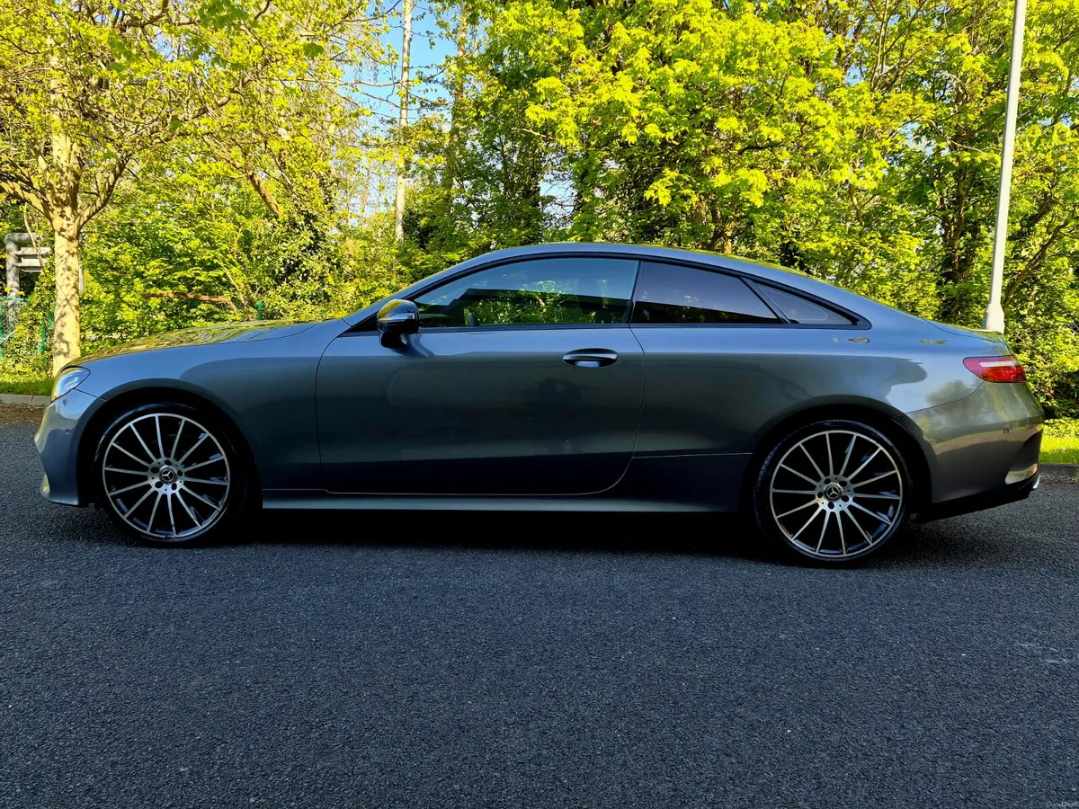 2018 MERCEDES BENZ E220 CDI AMG PREMIUM AUTOMATIC - Image 4