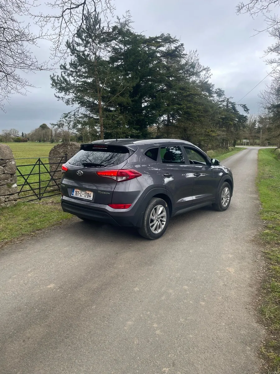 2016 Hyundai Tucson - Image 3