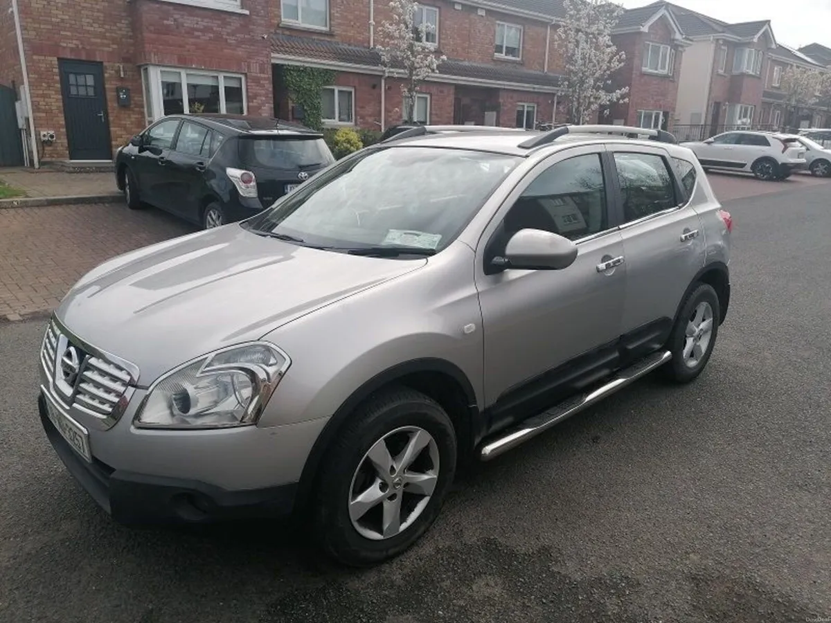 Nissan Qashqai 1.6 petrol, new NCT, low mileage - Image 1