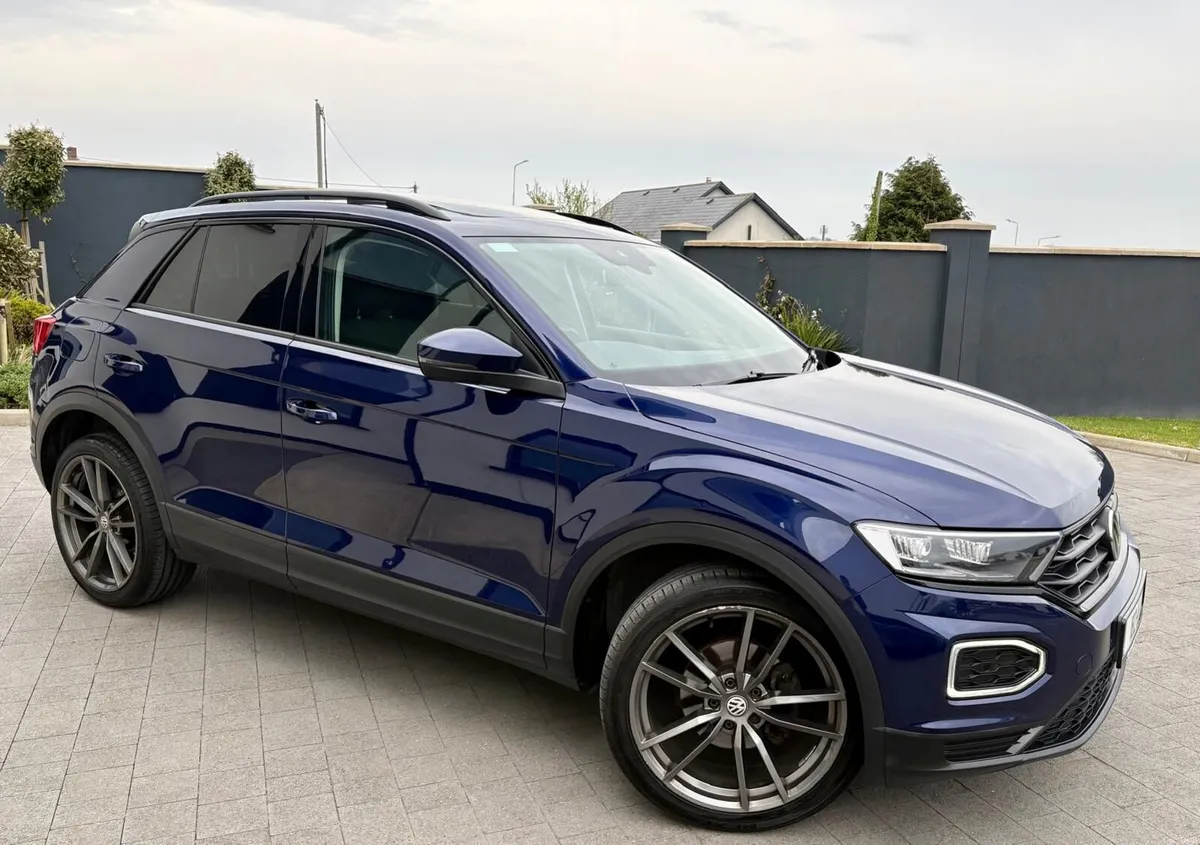 Volkswagen T Roc Major Service/ NCT to April 2028 - Image 4