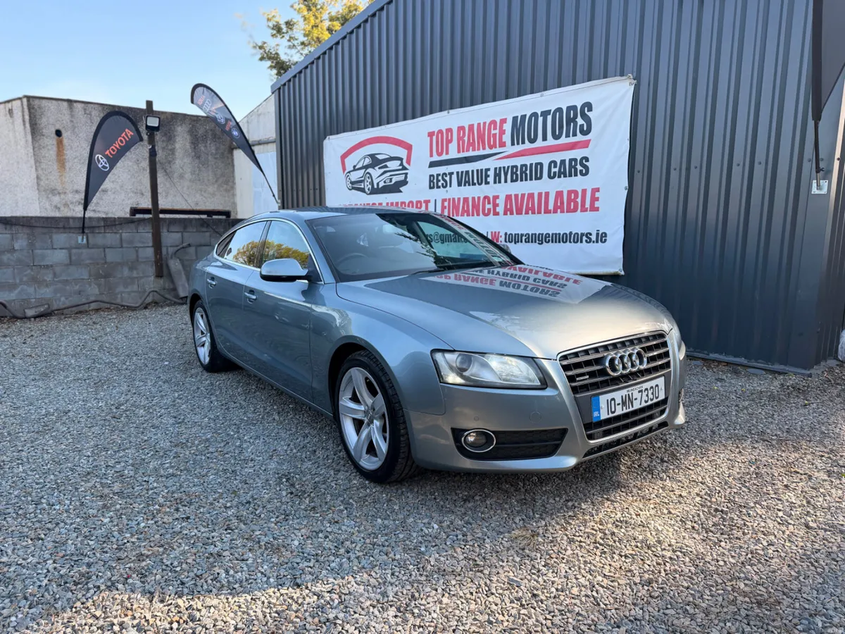 Audi A5 2010 - Image 1