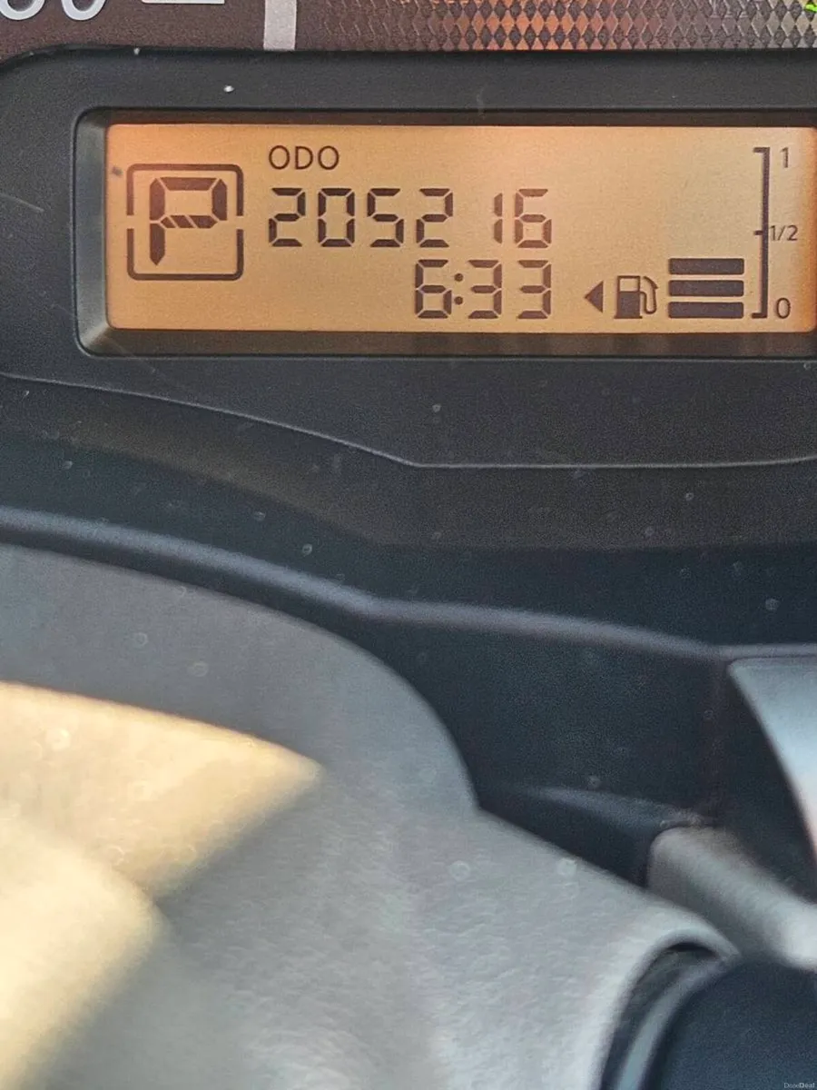 Nissian march - Image 3