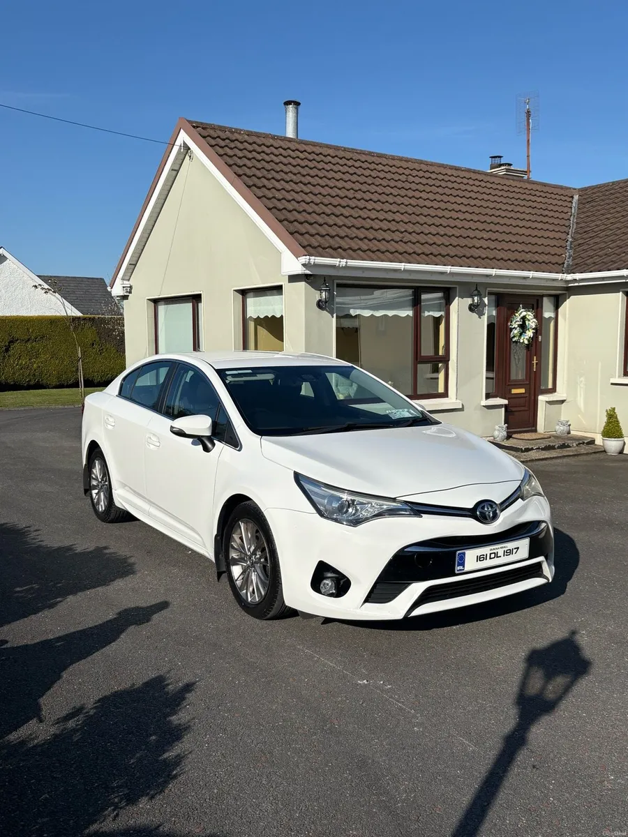 2016 Toyota Avensis Luna - Image 3