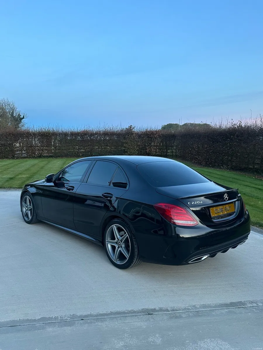 2018 MERCEDES BENZ C220D AMG LINE AUTO - Image 3