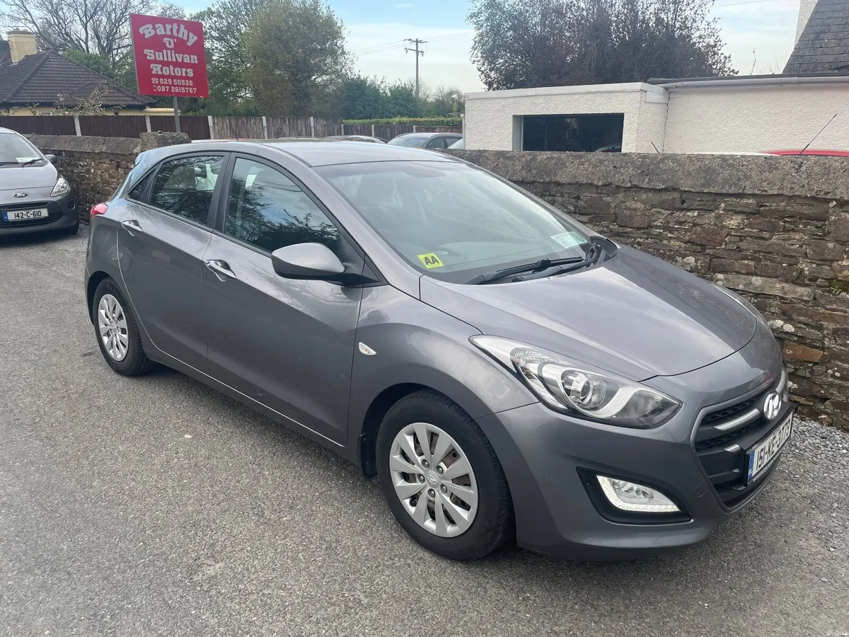 Hyundai i30 1.4 Petrol 2015 - Image 1