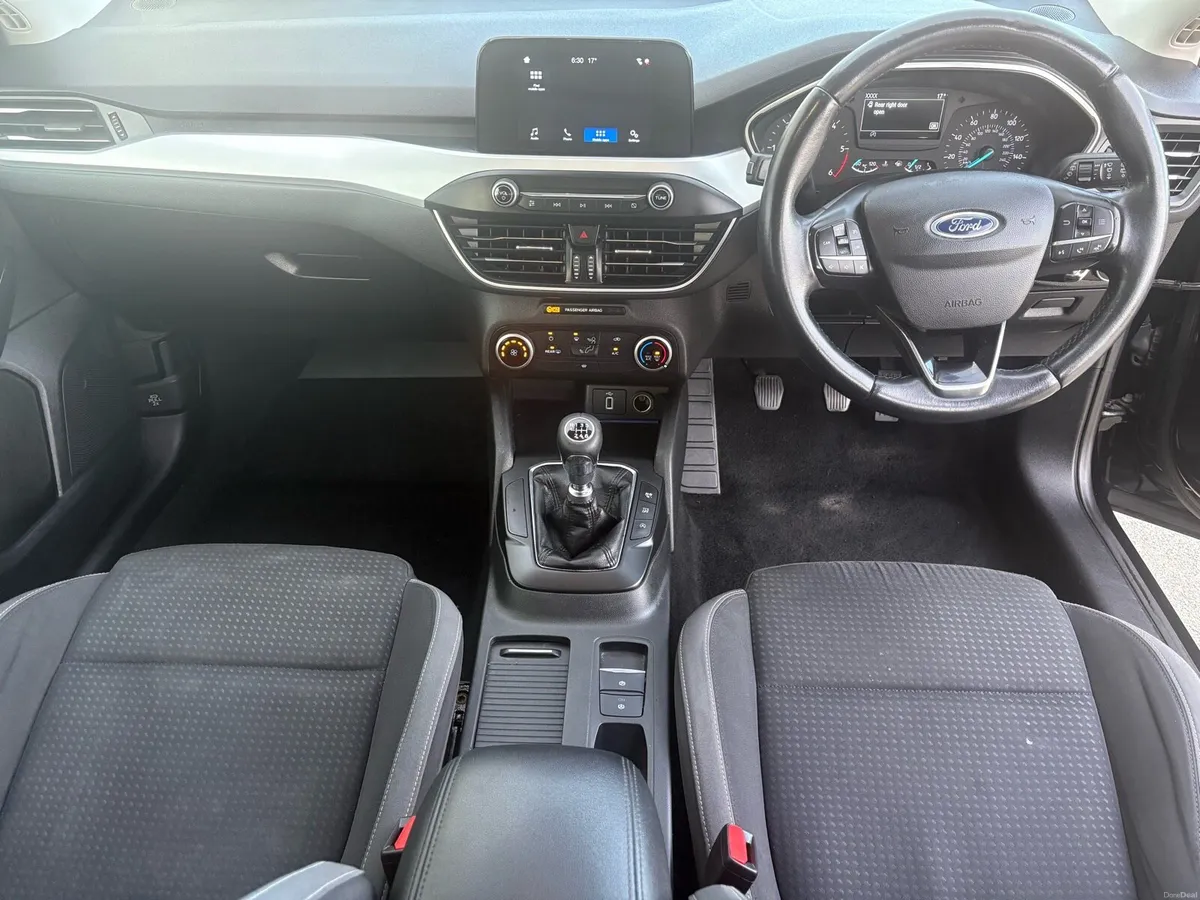 FORD FOCUS 1.5 tdci ZETEC (new model) - Image 6
