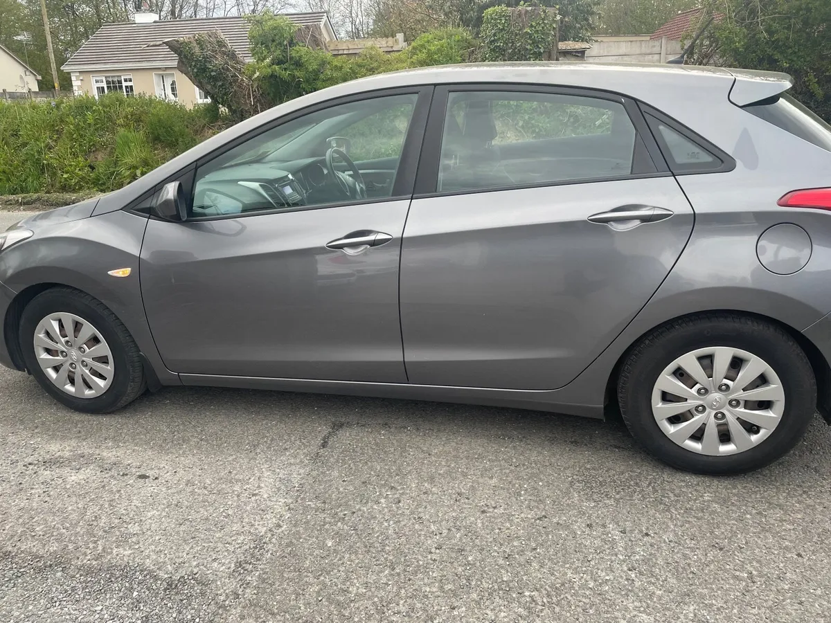 Hyundai i30 1.4 Petrol 2015 - Image 6