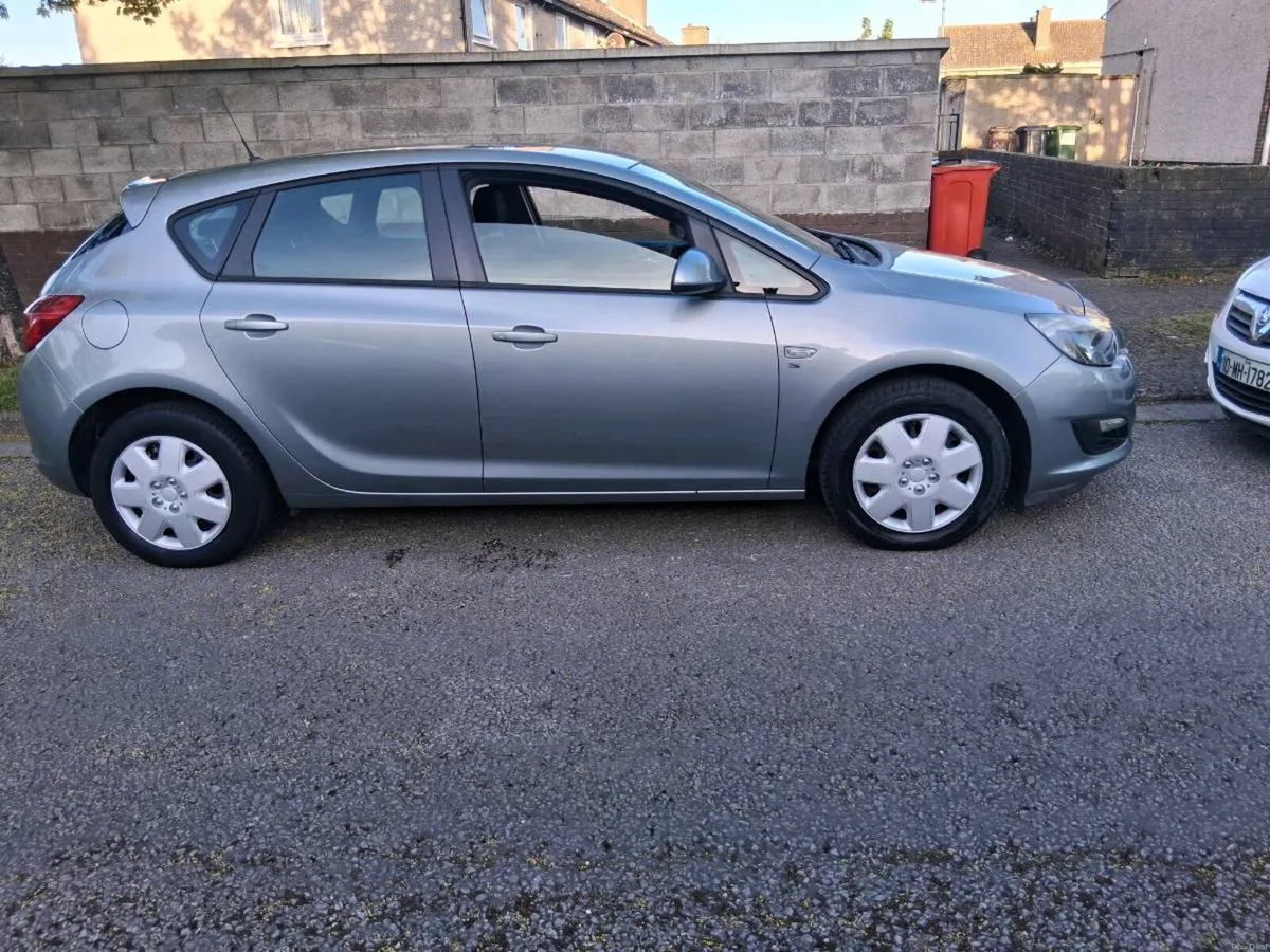 2013 opel astra 1.4 nct 7/27 - Image 1