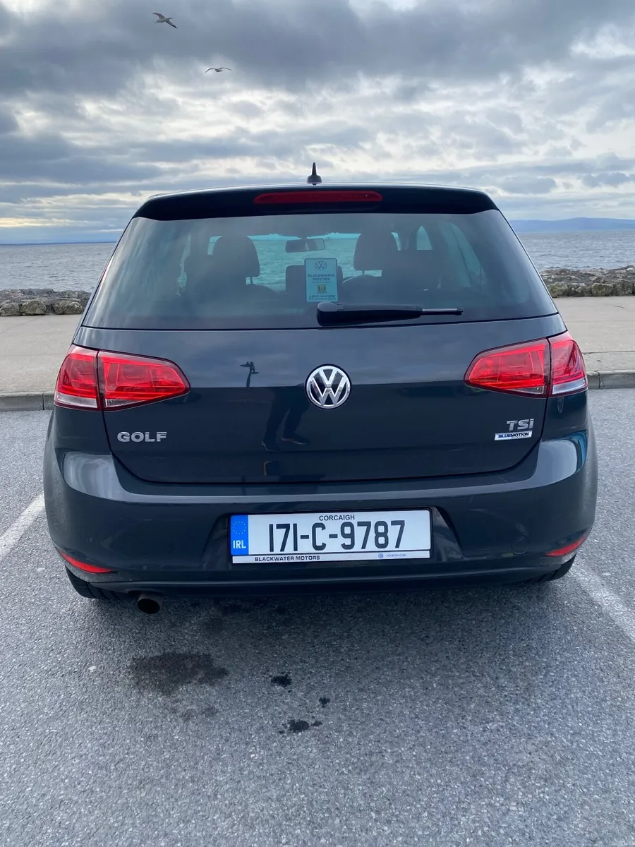 Volkswagen Golf 2017 - Image 2
