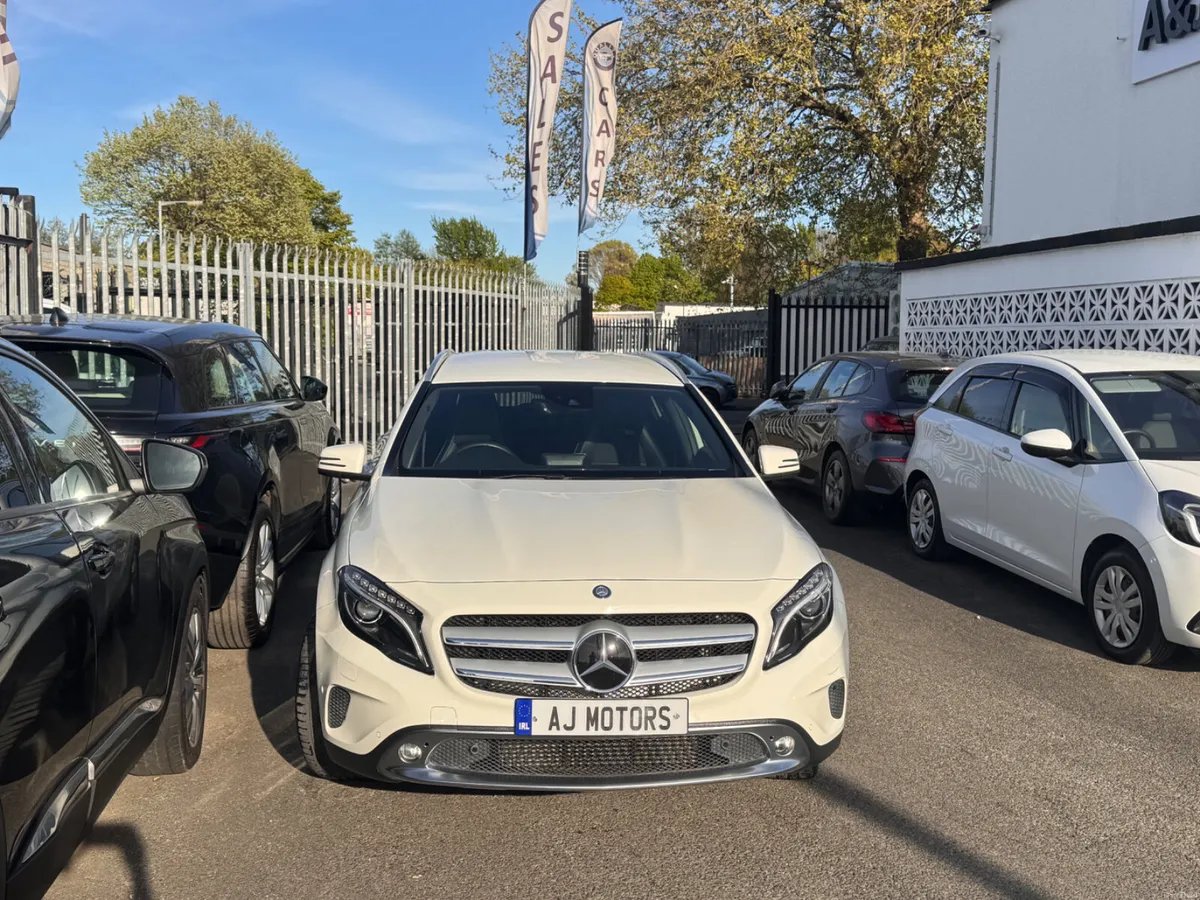 15 MERCEDES GLA 1.6 AUTOMATIC - Image 3