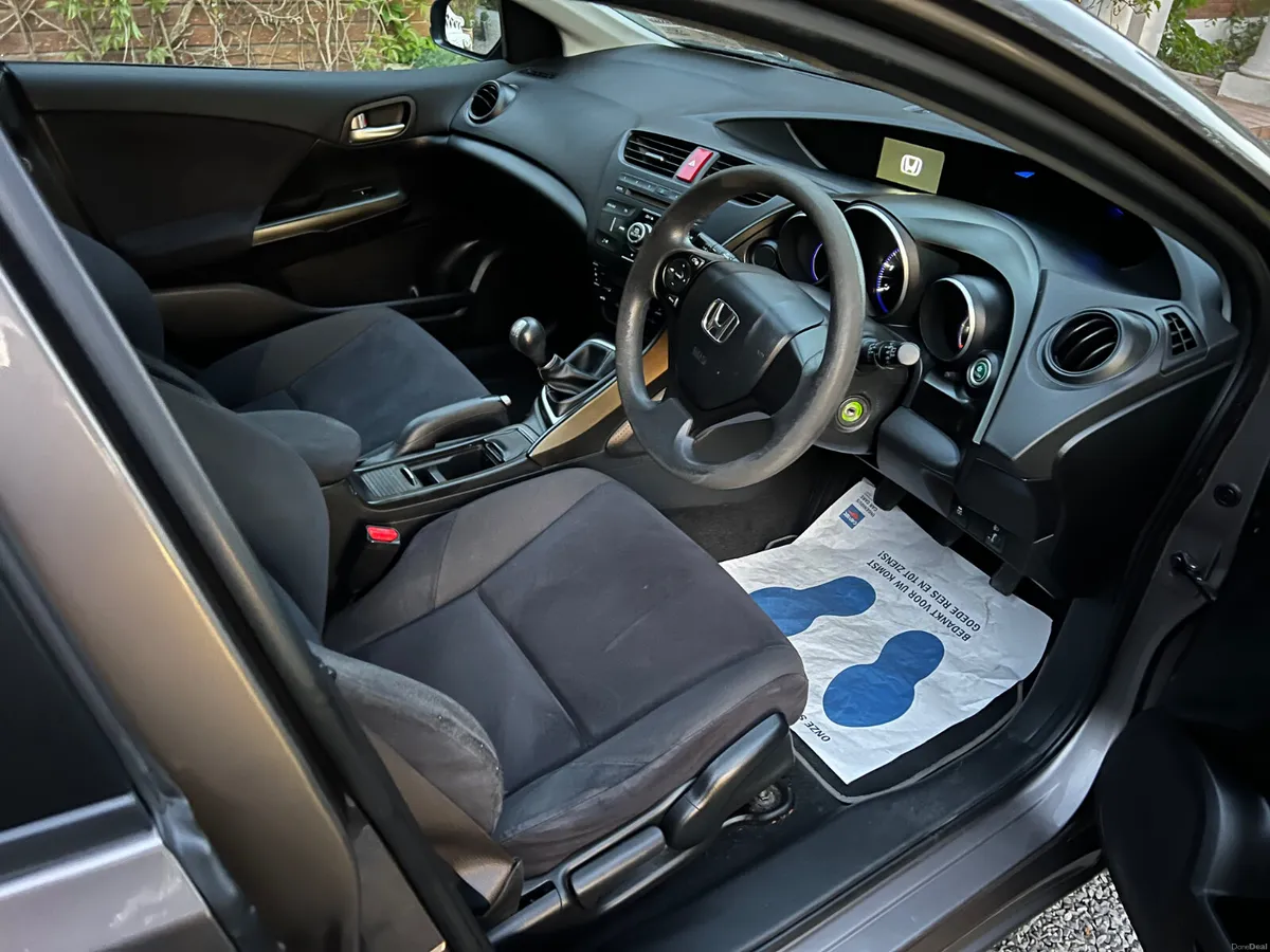 Honda Civic 2014 1.6 I-DTEC SE - Image 6
