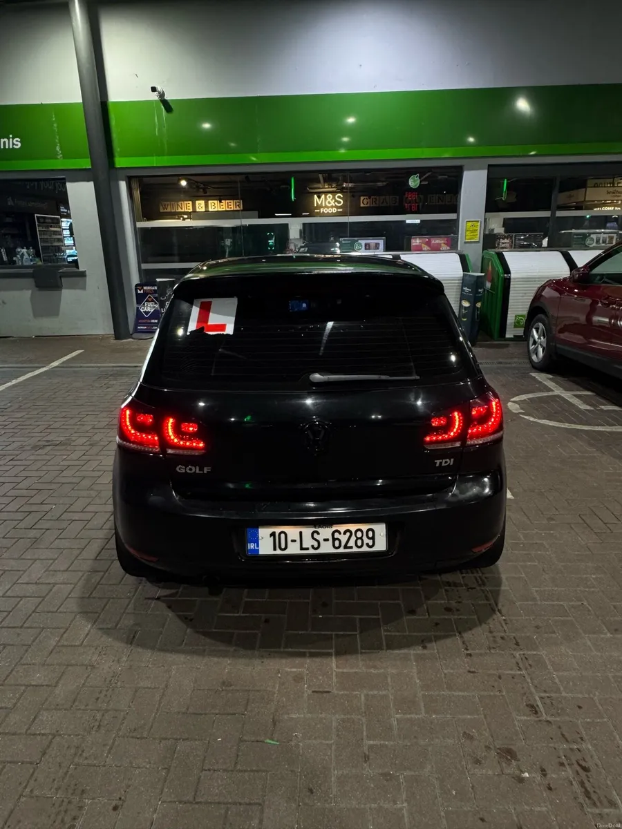 2010 Golf TDI PRICE IS (NEGOTIABLE) - Image 2
