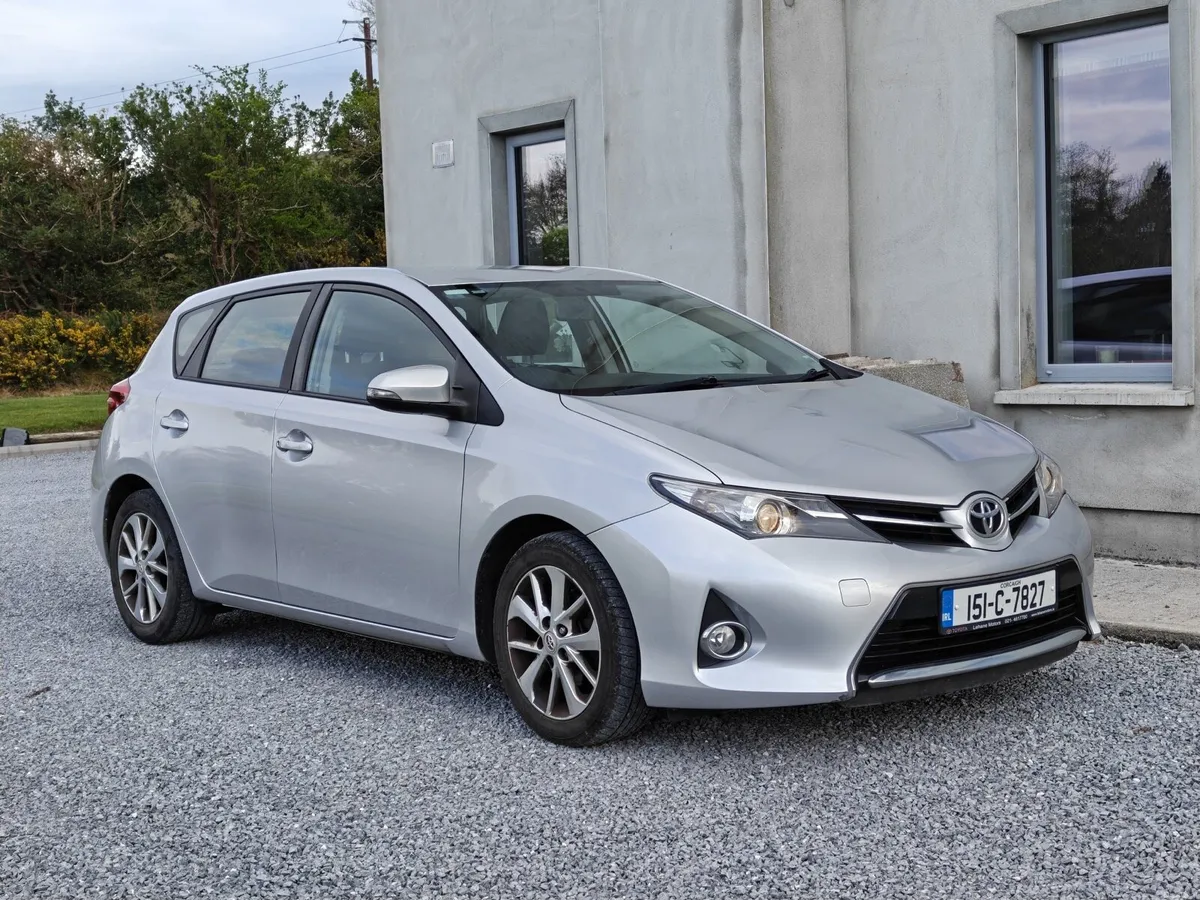 2015 Toyota Auris 1.4 Diesel - Image 1