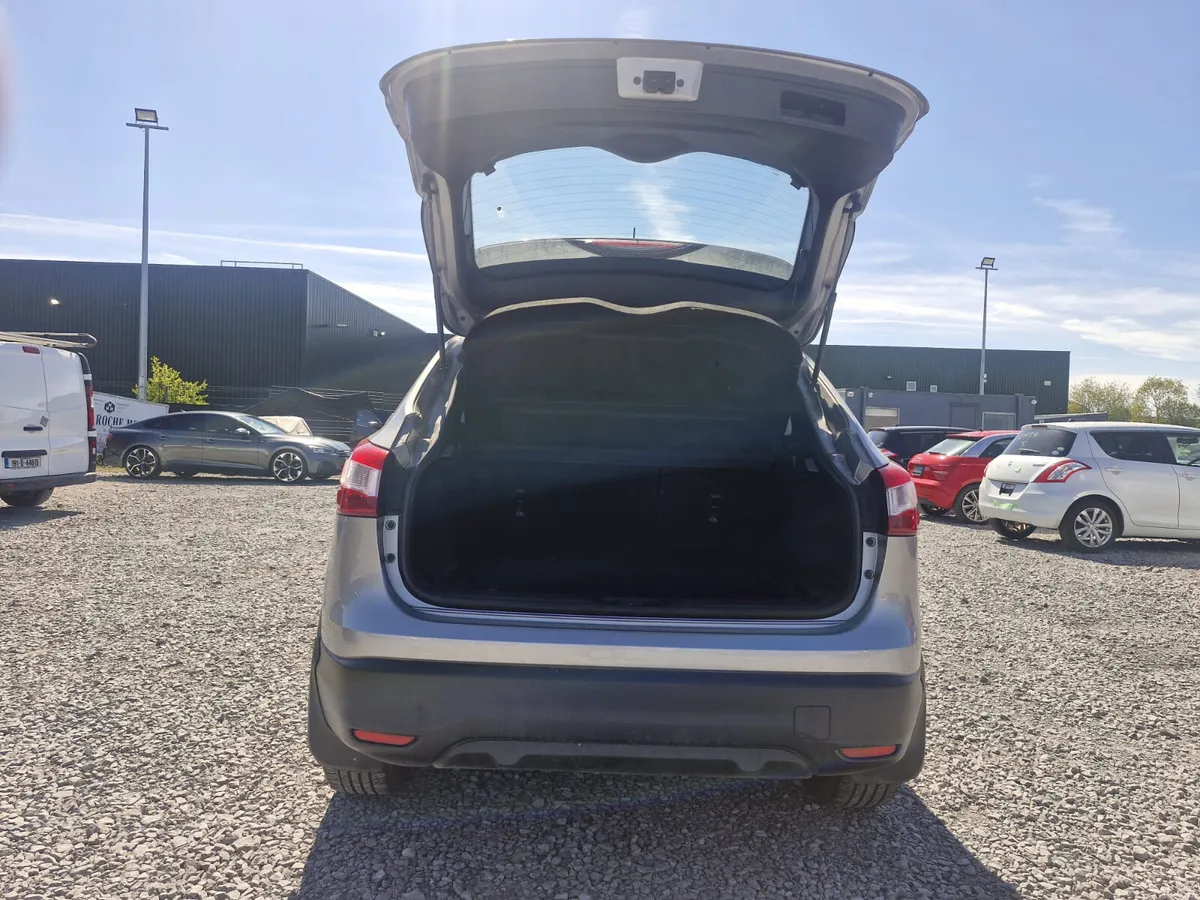 Nissan Qashqai 2017 - Image 2