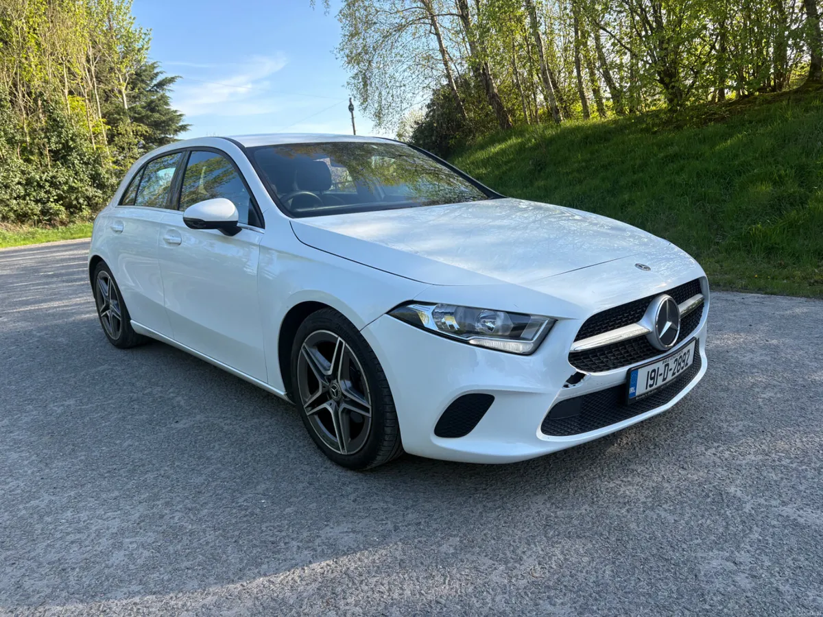 Mercedes-Benz A-Class 2019 Manual 1 owner - Image 1