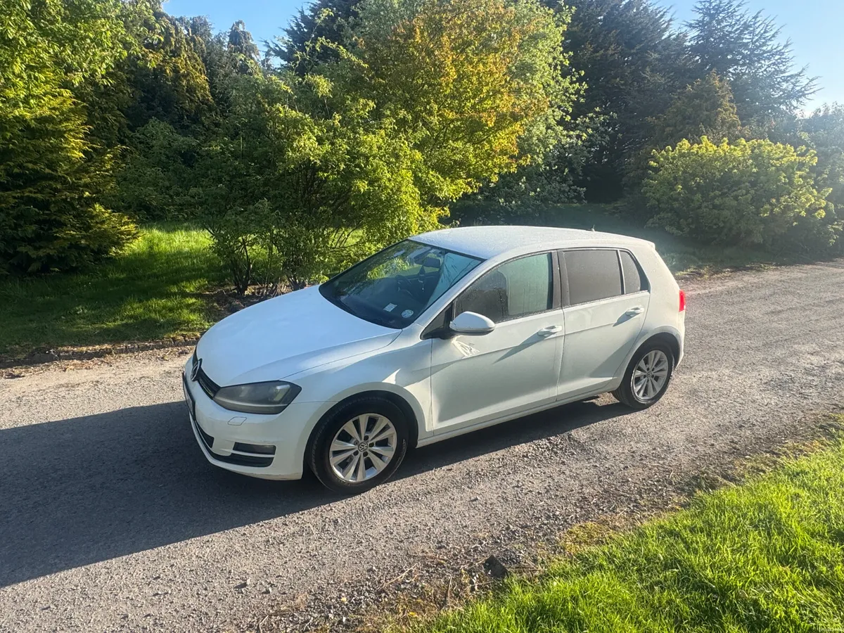 15 Volkswagen Golf 1.2TSI AUTOMATIC - Image 4