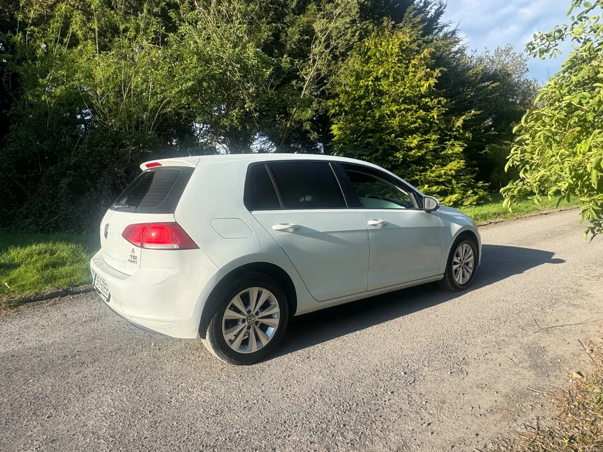 15 Volkswagen Golf 1.2TSI AUTOMATIC - Image 2