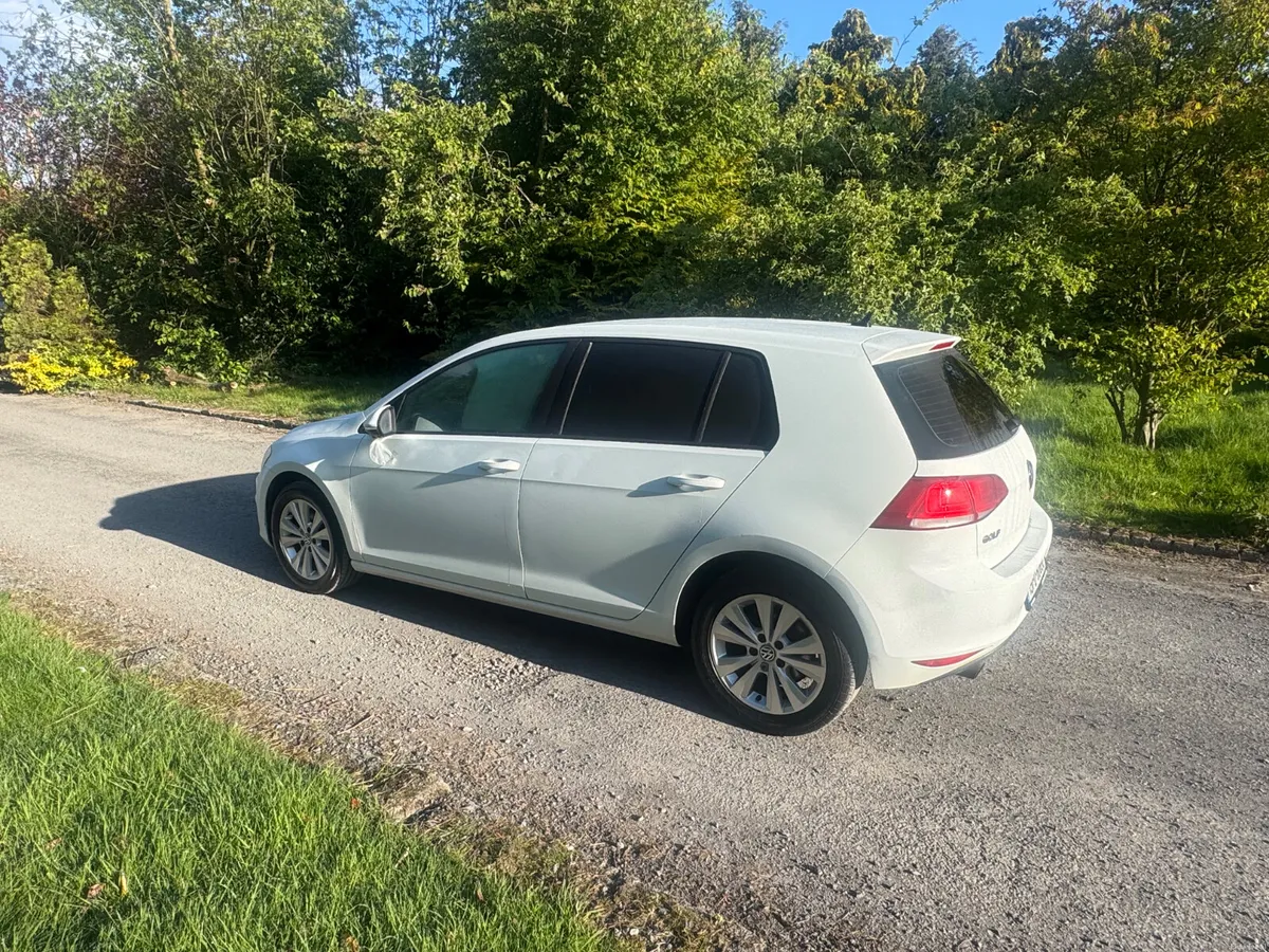 15 Volkswagen Golf 1.2TSI AUTOMATIC - Image 3