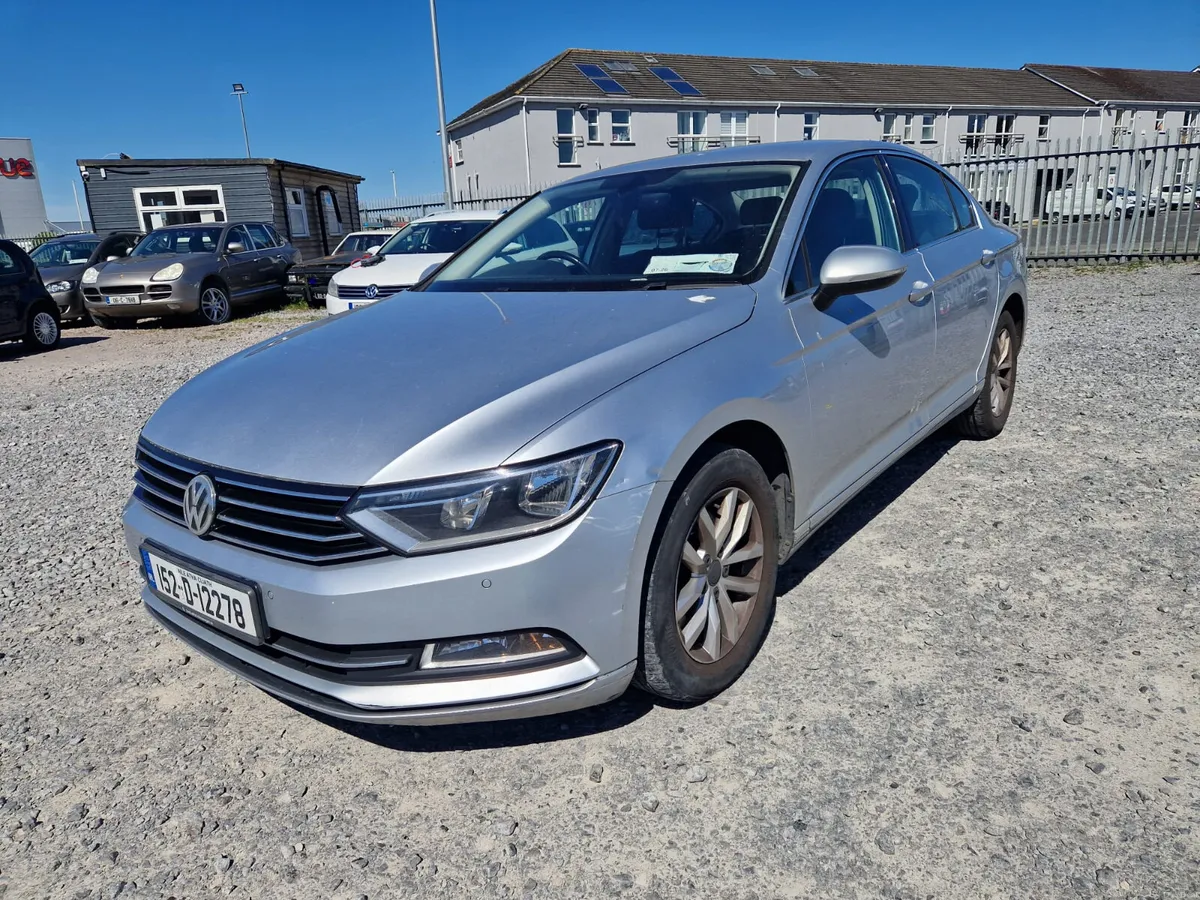Volkswagen Passat 2015 - Image 3