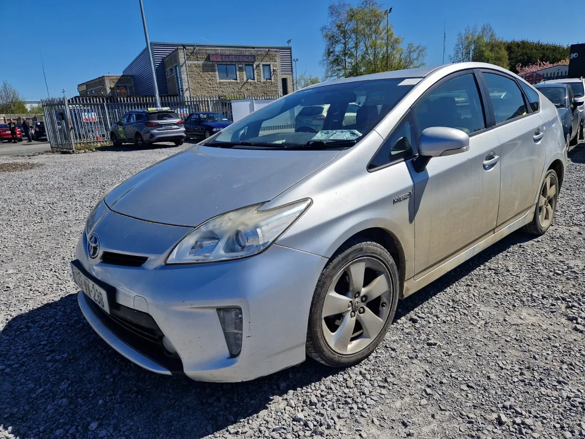 Toyota Prius 2013 - Image 3