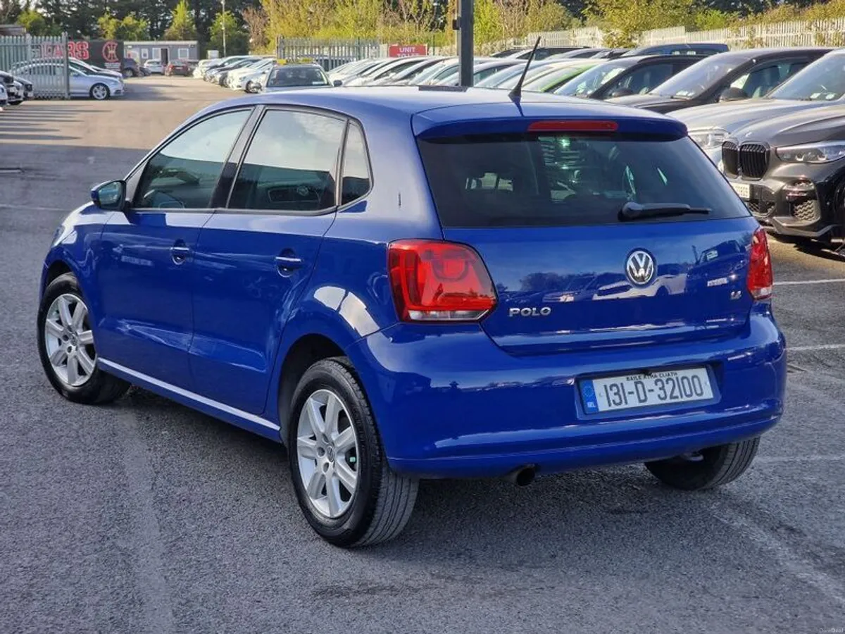 2013 Volkswagen Polo - Image 2