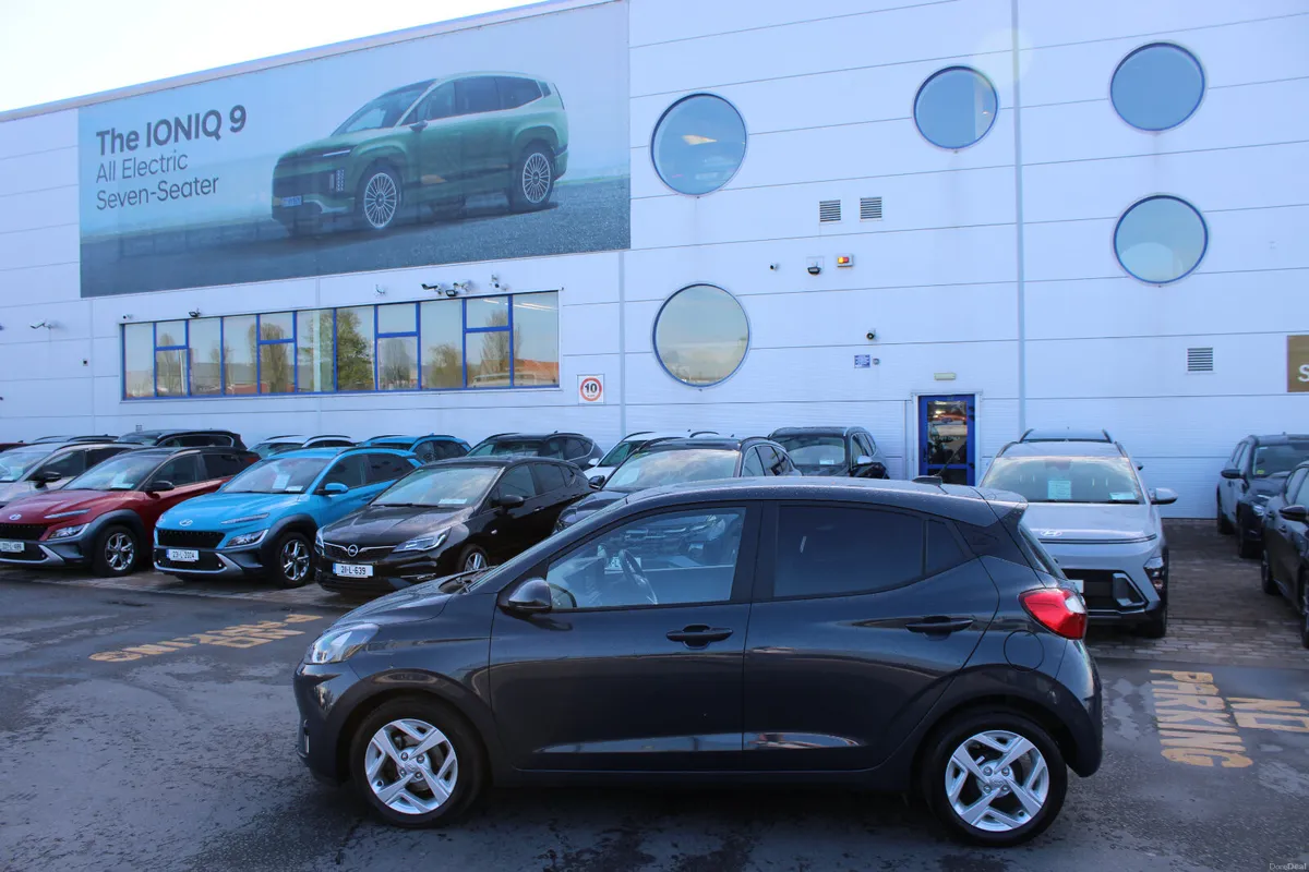 Hyundai i10 2023 - Image 2