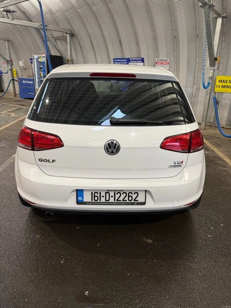 2016 Volkswagen Golf - Image 3
