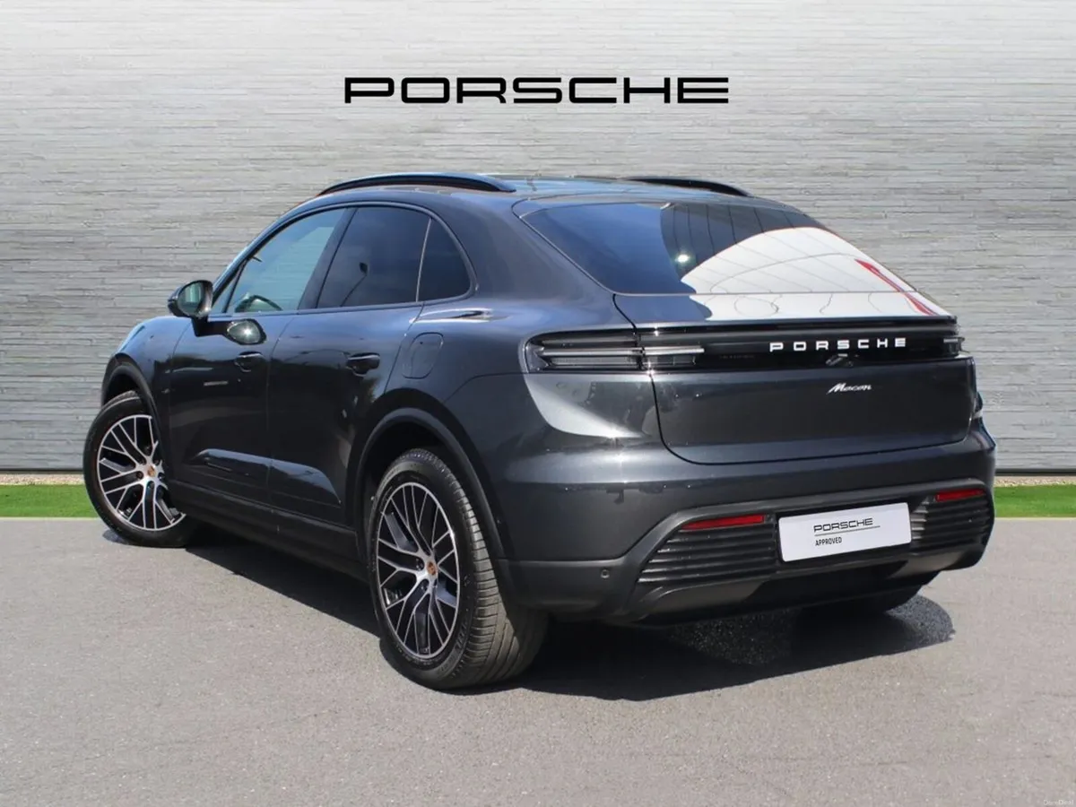 Porsche Macan Electric - Image 3