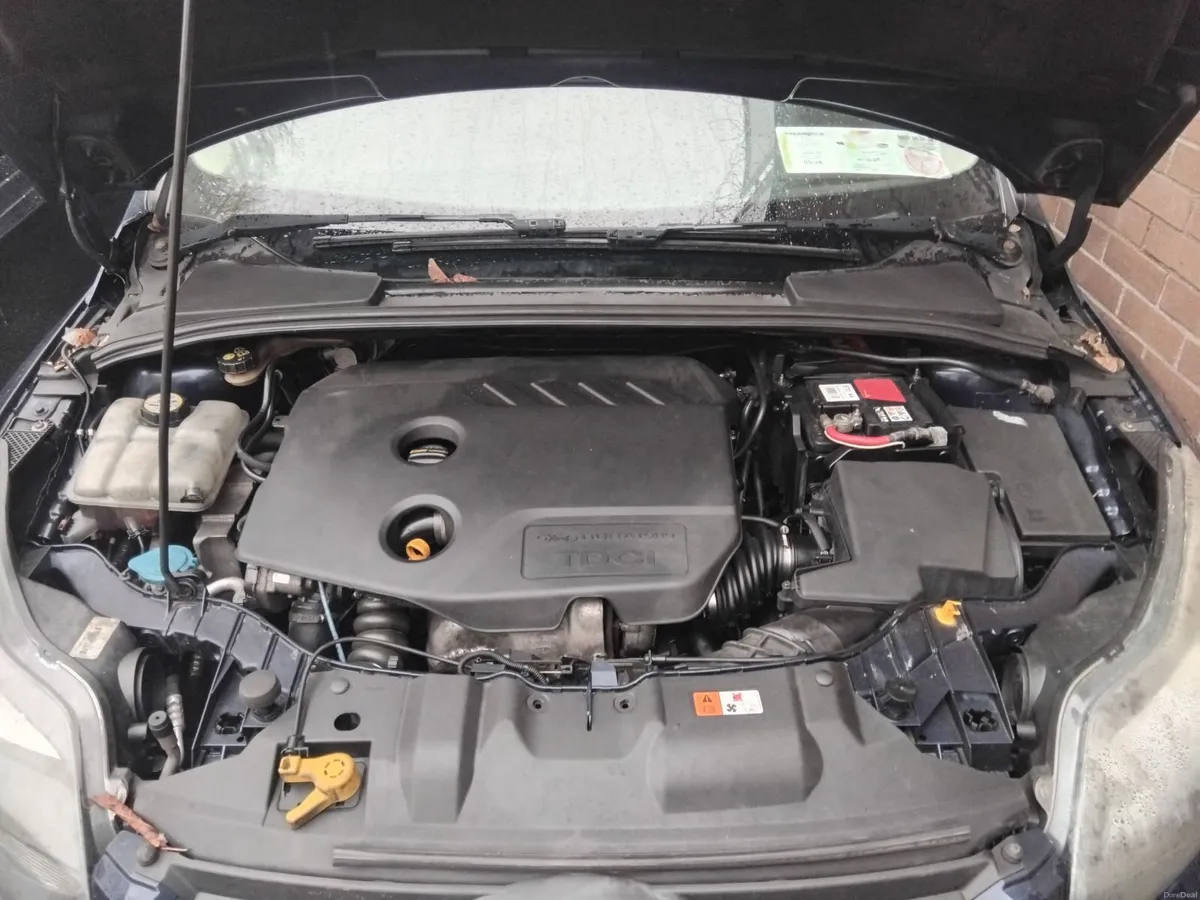 Ford Focus 2011 - Image 4