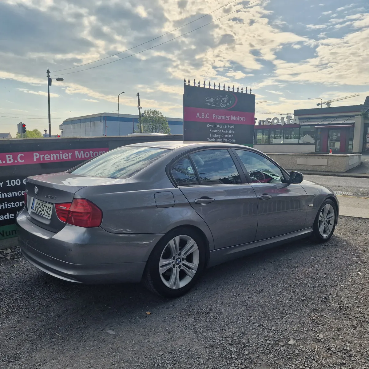 BMW 3-Series 2010 Nct 11/26 - Image 3