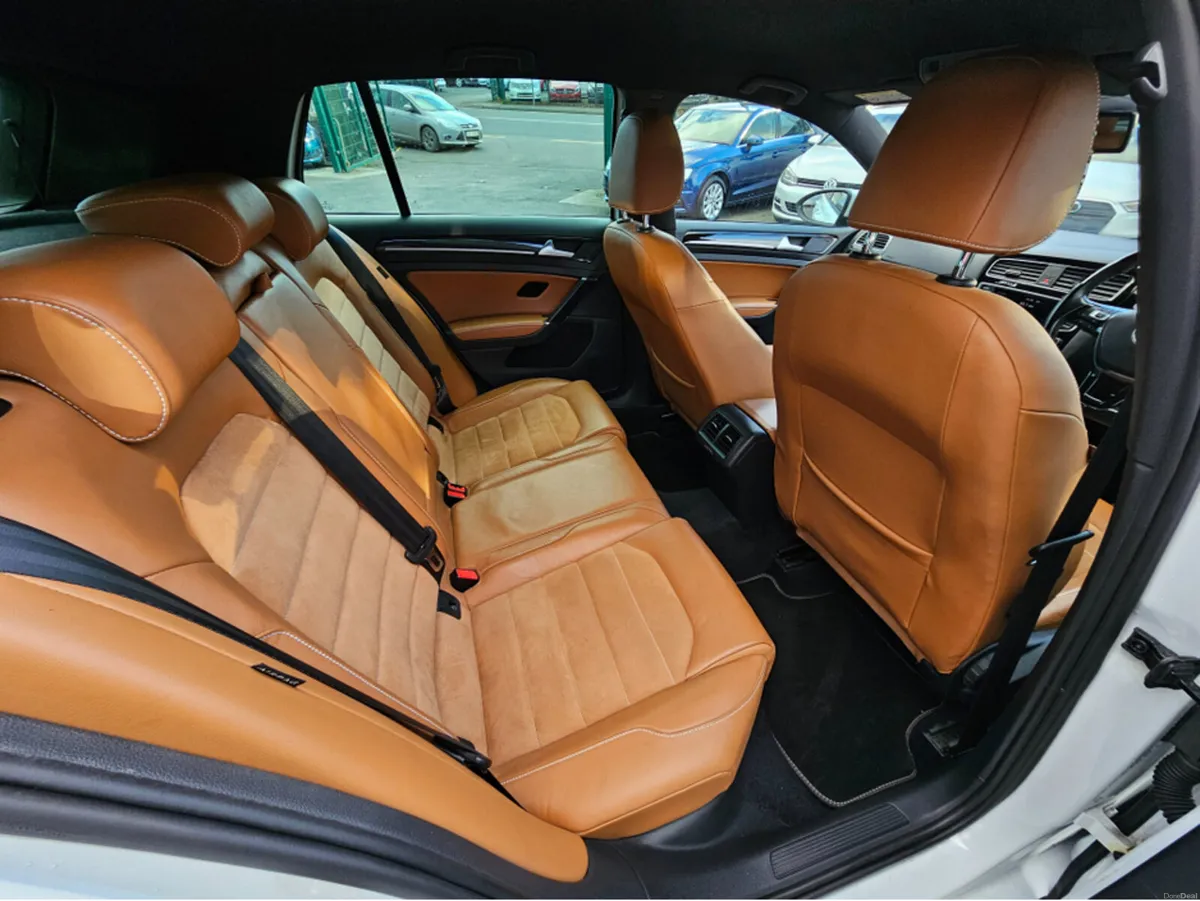 Volkswagen Golf 1.4 SPECIAL TAN LEATHER SEATS MILA - Image 3