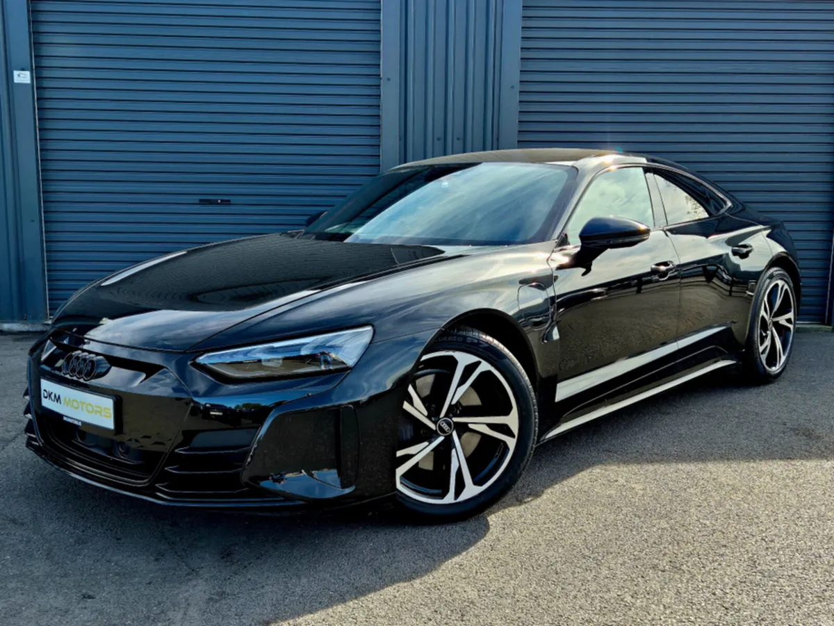 Audi e-tron GT quattro GT QUATTRO 470BHP - Image 3