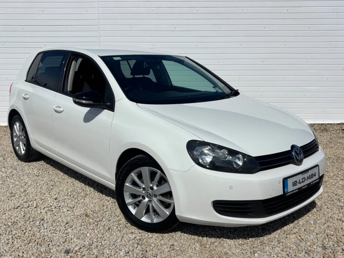 Volkswagen Golf 1.6 TDI MATCH 105PS 5DR - Image 1