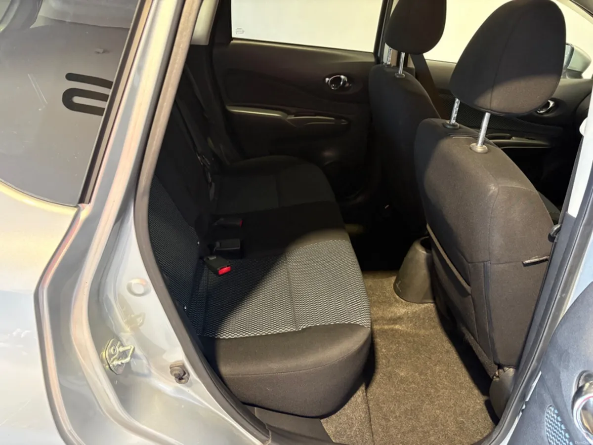 Nissan Note 1.2 ACENTA PREMIUM 80PS 5 5DR - Image 6
