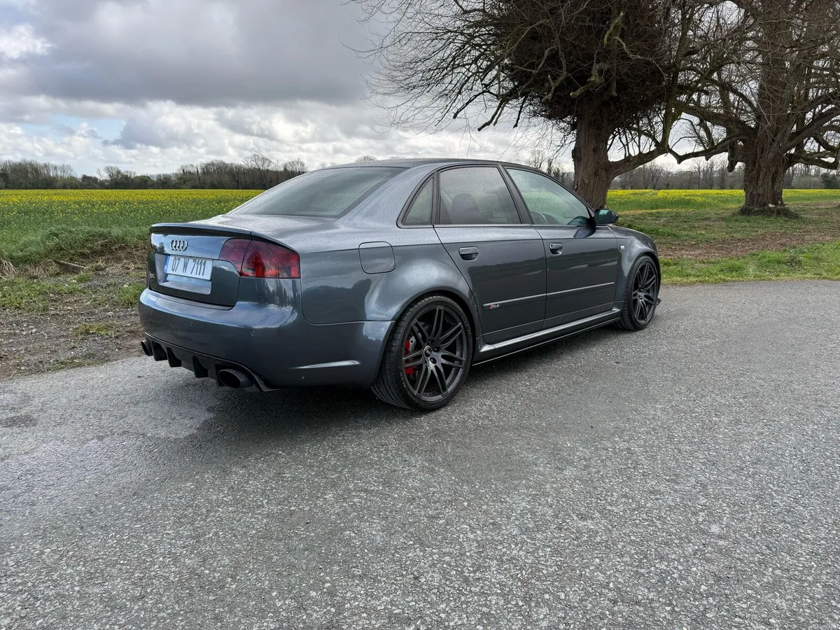 Audi RS4 2007 - Image 4