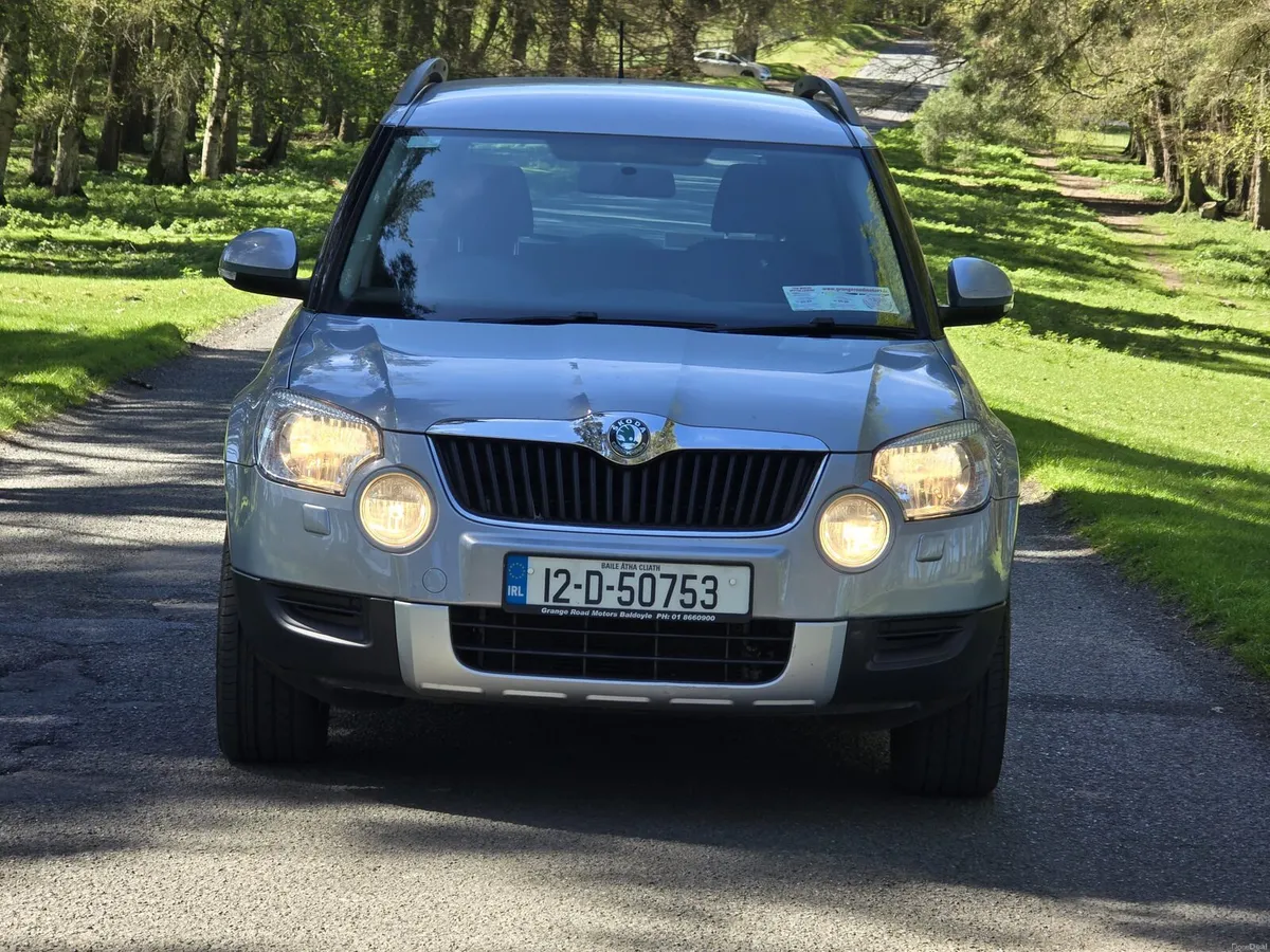 SKODA Yeti 2 DIESEL 110 MILES NCT 05 27 PARKING SE - Image 2