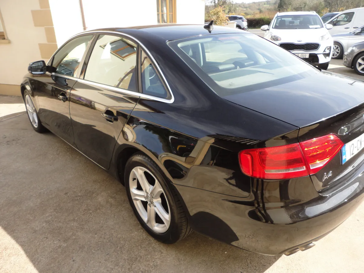 Audi A4 2012 - Image 4