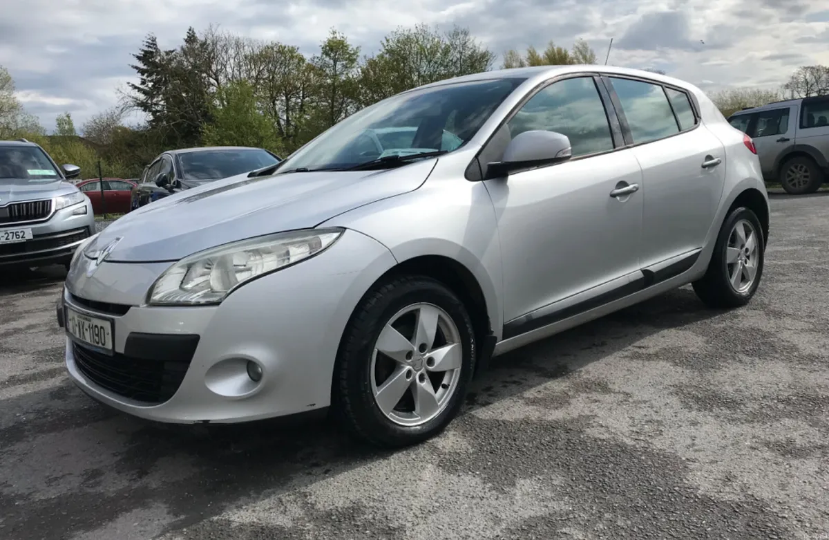 Renault Megane 1.5 DCI 5 Door New NCT - Image 4
