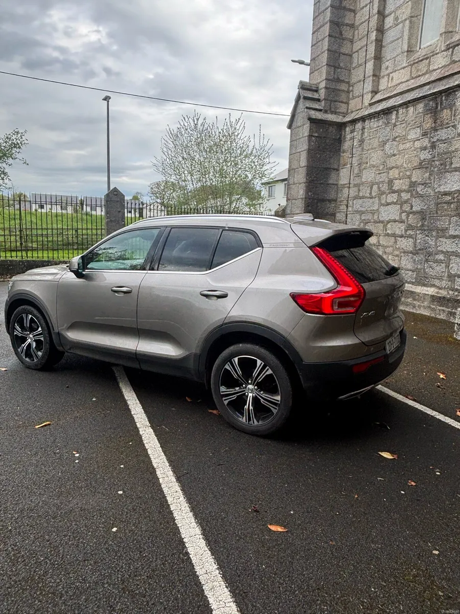 2020 Volvo V40 Diesel - Image 3