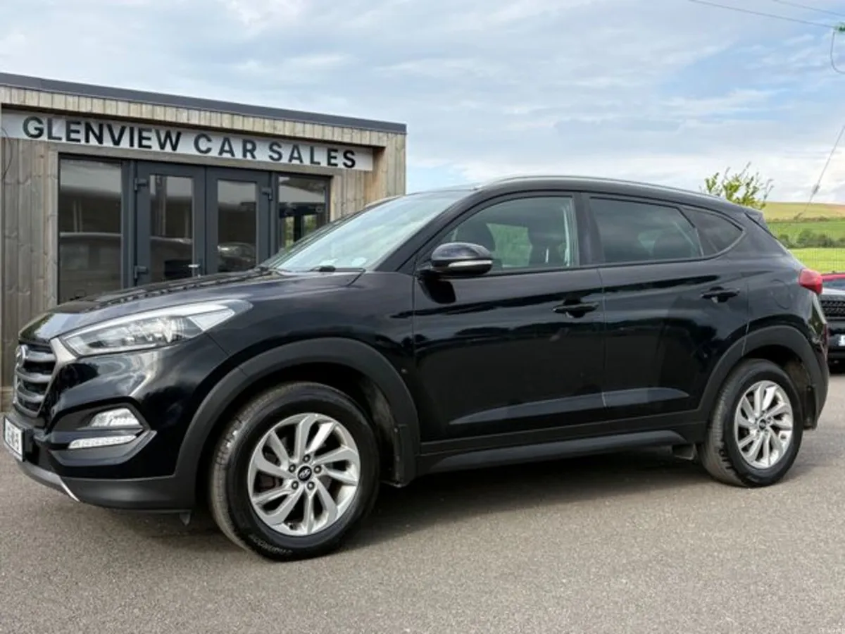 Hyundai Tucson SERVICE HISTORY - EXECUTIVE - Image 3